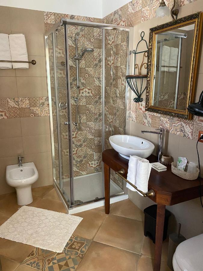 Villa Russo Калтанисета Екстериор снимка