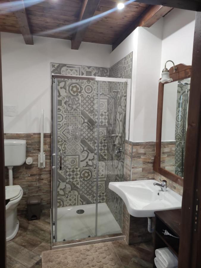 Villa Russo Калтанисета Екстериор снимка